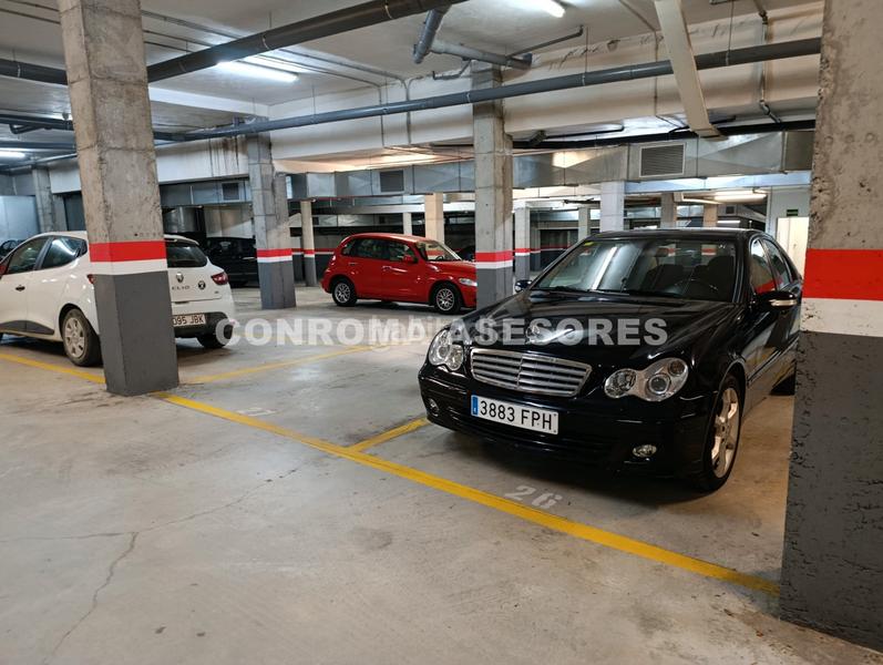 Foto 622eb8ad-9703-4d0f-875a-f1e434c85bb6. Aparcament cotxe a Sant Hilari Sacalm