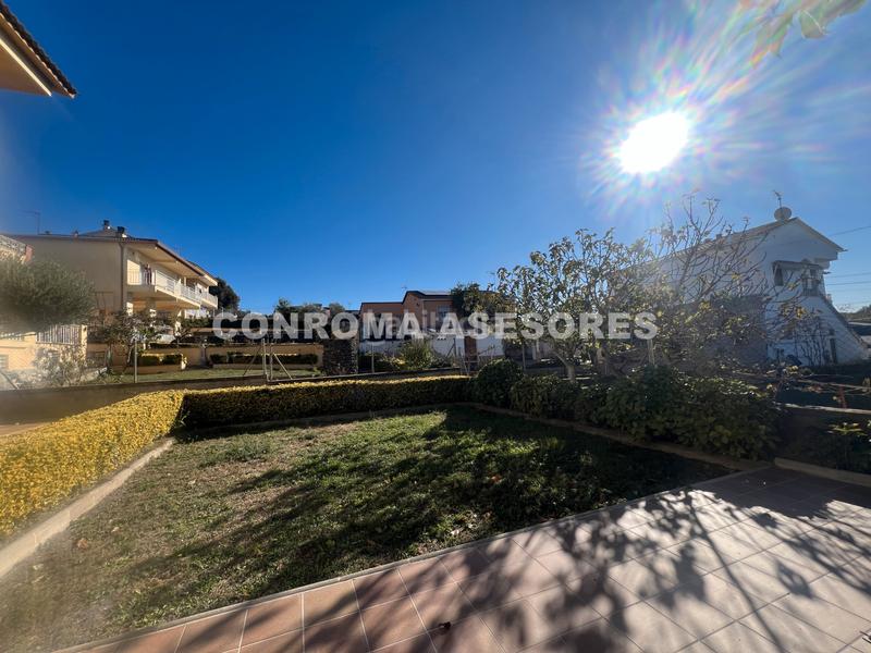 Foto ca517d8e-8896-4a89-afd8-53c10e1bf453. Chalet with fireplace heating parking in Residencial Park Maçanet de la Selva