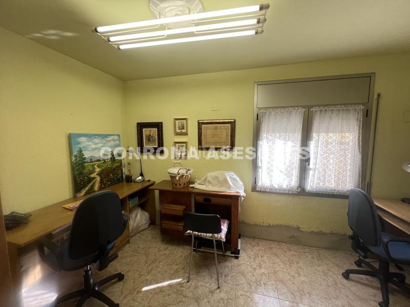 Foto 7a3d12bd-70cc-4931-b5b0-9de0788efedc. Chalet avec cheminée chauffage parking dans Residencial Park Maçanet de la Selva