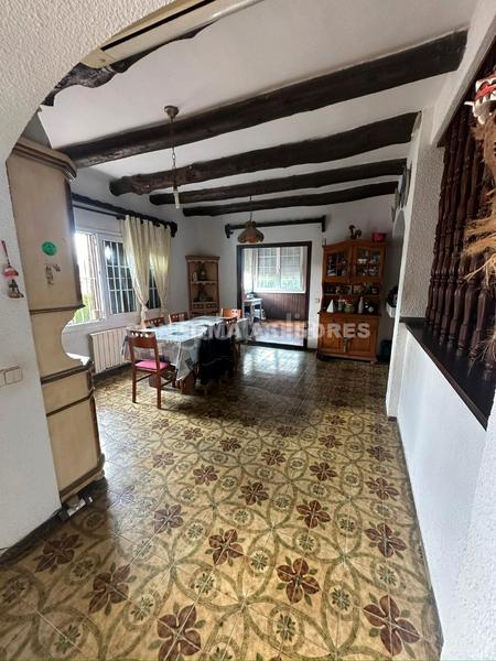 Foto 872079a7-9869-45f7-b83b-b2cf8d2e4db9. Chalet con riscaldamento parcheggio piscina in Roca Grossa Lloret de Mar