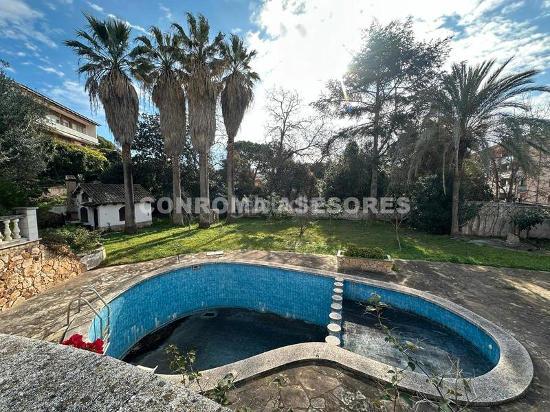 Foto c9771787-260d-4aae-b100-d71cc9d47643. Chalet con riscaldamento parcheggio piscina in Roca Grossa Lloret de Mar