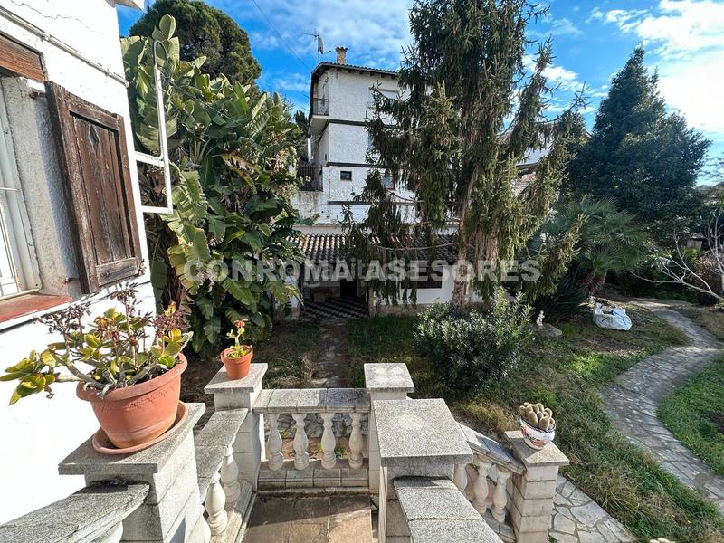 Foto f49b9781-7050-4305-abef-31f8e4b0c051. Xalet amb calefacció aparcament piscina a Roca Grossa Lloret de Mar