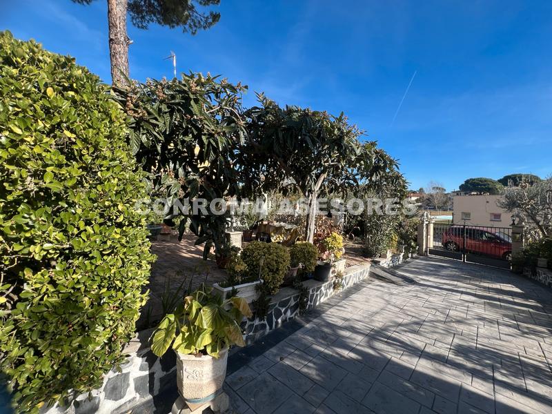 Foto dcf3eea8-601d-4a21-820e-004a8b61dd5f. Chalet mit kamin parking pool in La Goba Vidreres