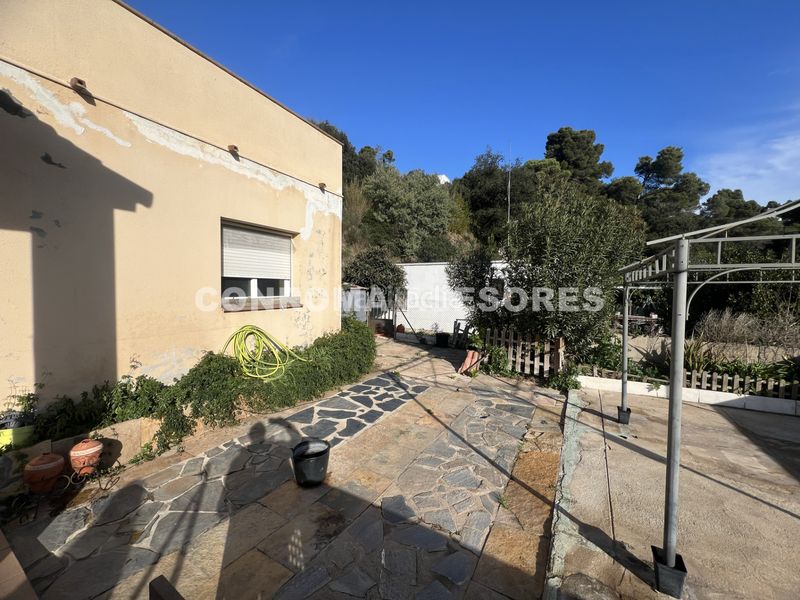 Foto e24d8052-34da-407d-9468-d7fc96cc2ec9. Xalet amb xemeneia calefacció aparcament a Santa Susanna