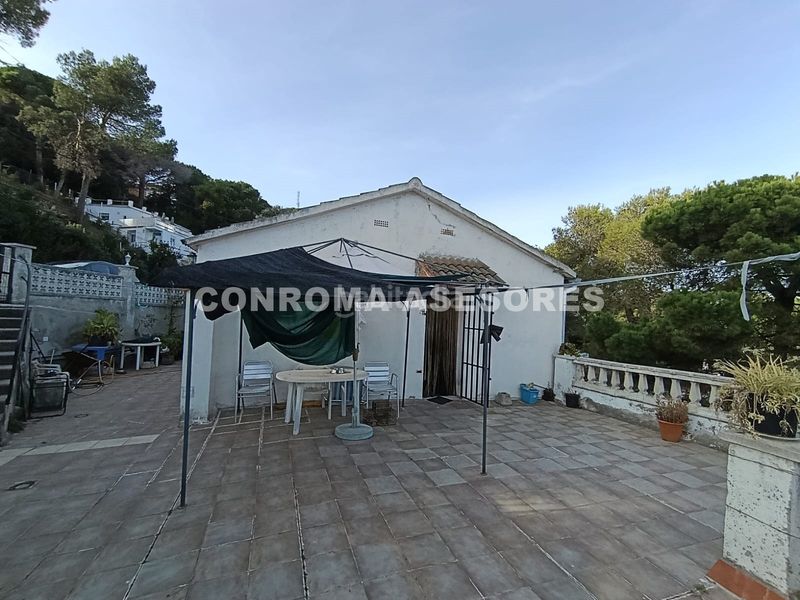 Foto 5bc49fe6-7588-4294-afd2-0348cdcc00b2. Casa amb calefacció aparcament a Palafolls