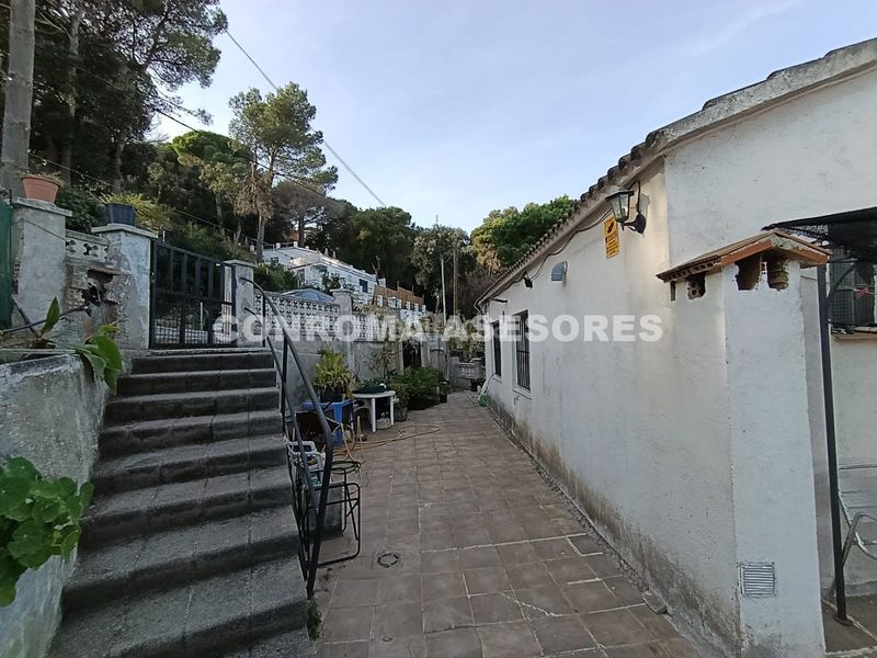 Foto b6f529c6-62f7-4887-a2db-22495cda52ab. Casa amb calefacció aparcament a Palafolls