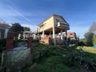 House in Montbarbat