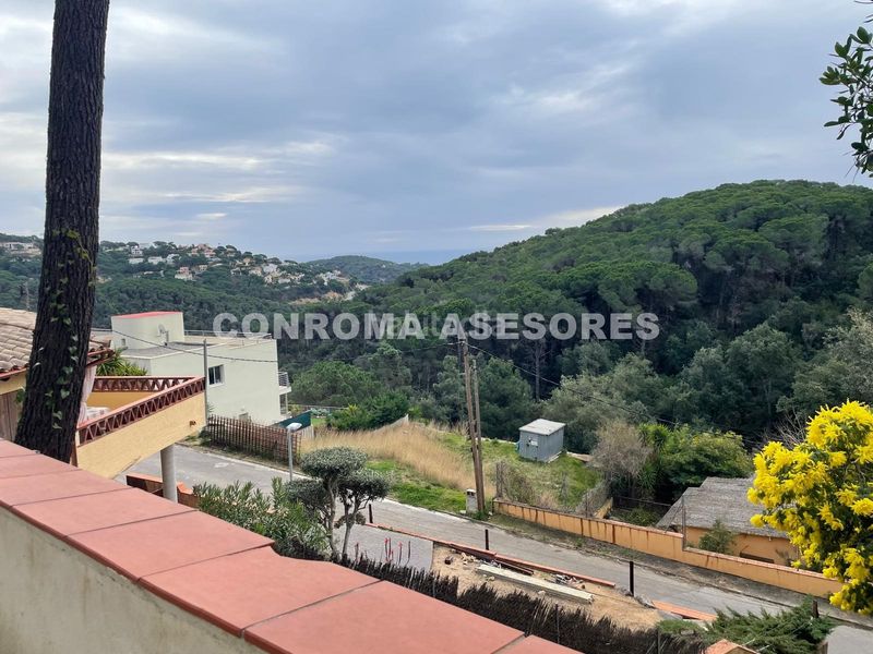 Foto 0c009f96-4ca0-4bd8-9bab-6191d8b39cfb. Casa en Serra Brava Lloret de Mar