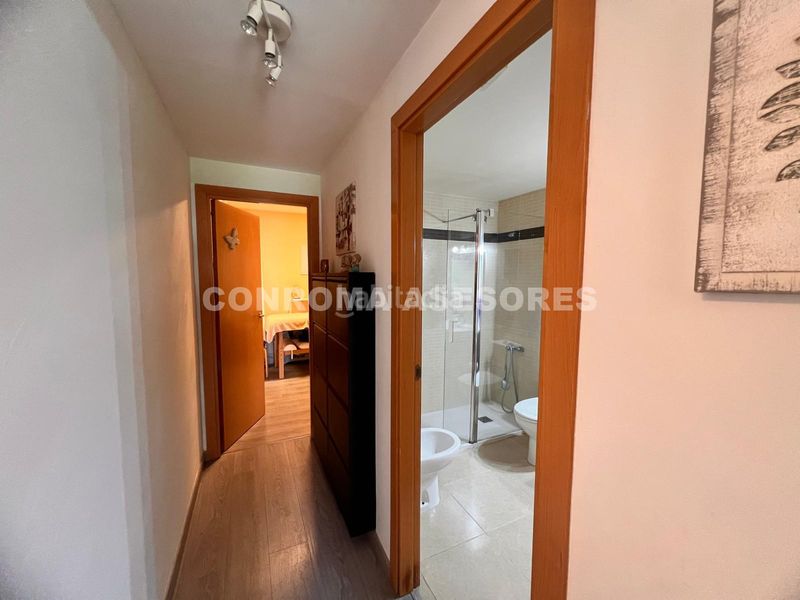 Foto cd673d73-b9f5-4433-b5ce-0572455876d5. Pis amb calefacció aparcament a Sils