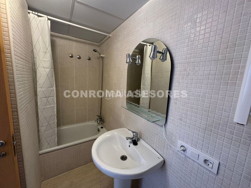 Foto 95be66e9-9662-4e0f-af62-b0eddb53f680. Etagenwohnung mit heizung in Fenals Lloret de Mar
