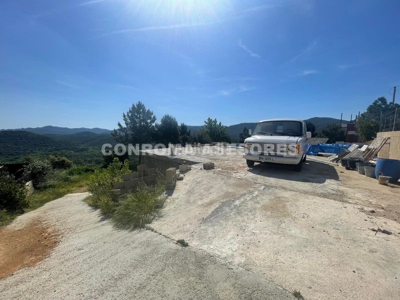 Foto bddc795d-4373-46b1-a871-1daa18d7db81. Casa amb xemeneia aparcament a Llagostera