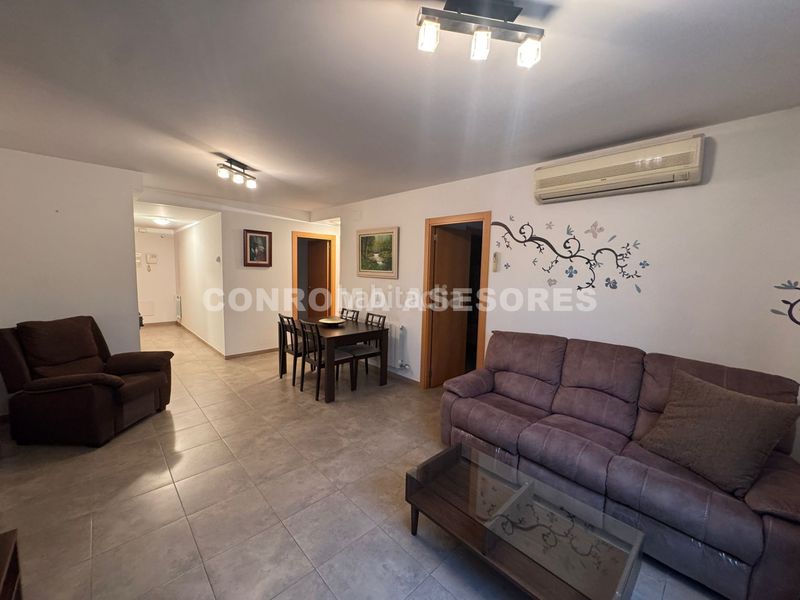 Foto b38a1797-fe80-443a-b830-e69490a220af. Pis amb calefacció aparcament a Caldes de Malavella