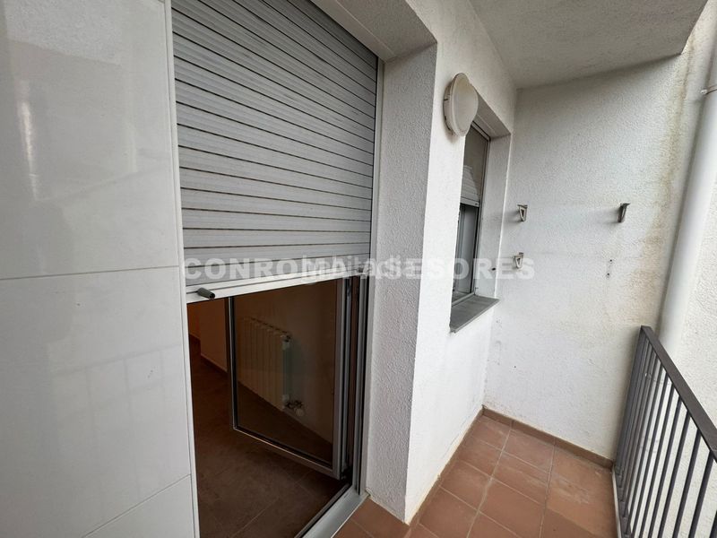 Foto b90be88b-7d95-42d3-8abb-1d78e94be335. Pis amb calefacció aparcament a Caldes de Malavella