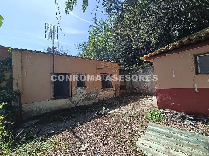 Foto 00efd057-2c4a-4229-a692-80e344d3ede7. Casa amb xemeneia a Niàgara Parc -Àgora Parc Tordera
