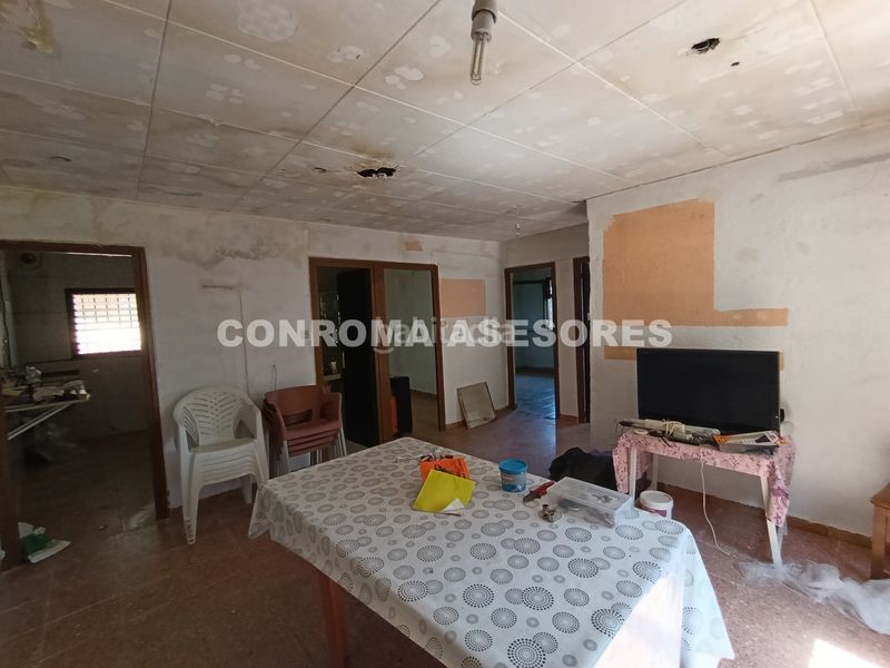 Foto 4ad24173-6735-4544-9de7-b6d38a596aa5. Casa amb xemeneia a Niàgara Parc -Àgora Parc Tordera