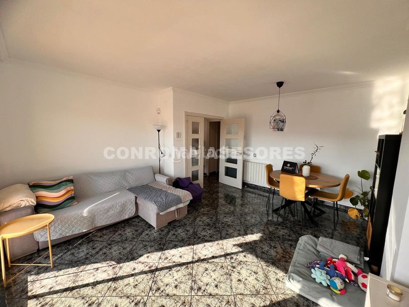 Foto 5e60e813-69b6-48ec-bb4f-f582a4e8ac8d. Pis amb calefacció a Malgrat de Mar