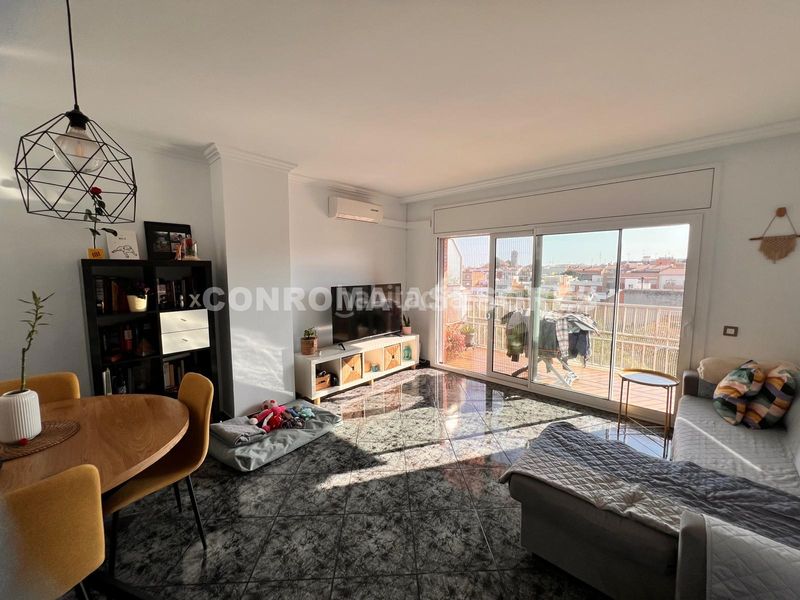 Foto 825dc164-6d2e-49ea-8db1-3cb3b1a3f4eb. Pis amb calefacció a Malgrat de Mar