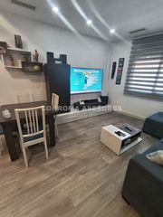 Etagenwohnung in Centre