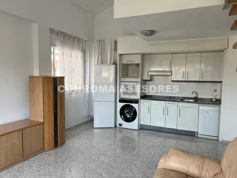 Foto a0861d58-ca69-4315-98bf-aac5b482736e. Zweistöckige wohnung mit heizung pool in Fenals Lloret de Mar