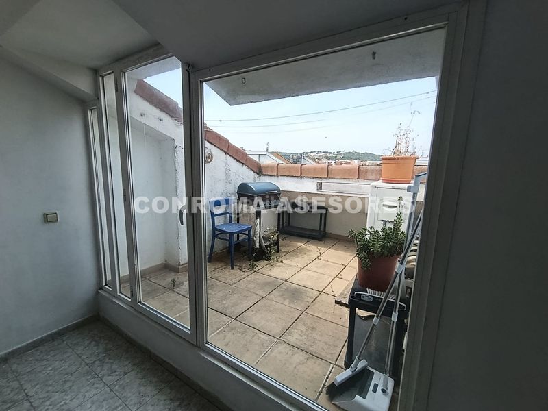 Foto e5a80c0e-f050-4404-a9d7-a29291652ea3. Zweistöckige wohnung mit heizung pool in Fenals Lloret de Mar