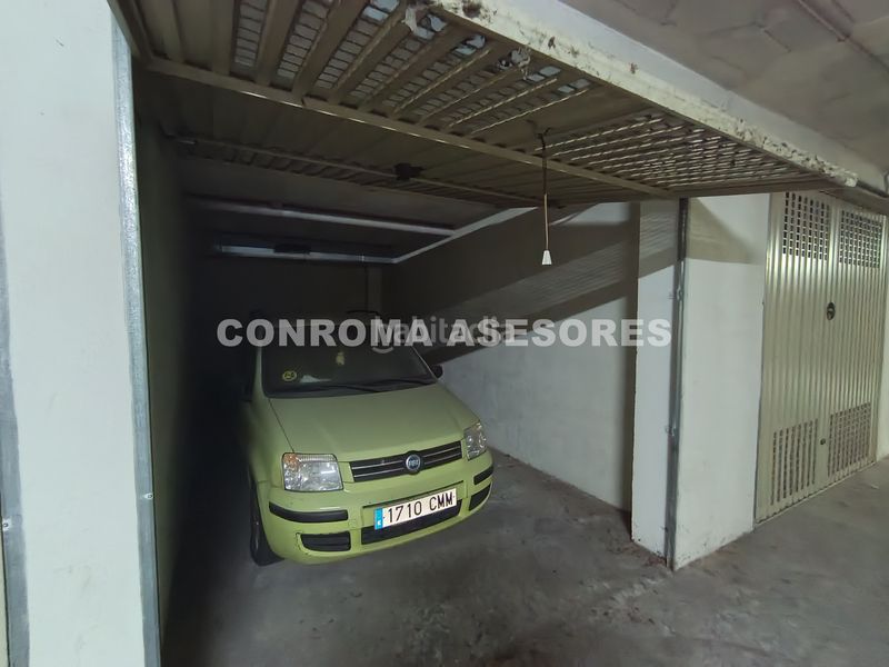 Foto c7580f26-aced-4026-9e74-b2f3d34792df. Aparcament cotxe a Malgrat de Mar