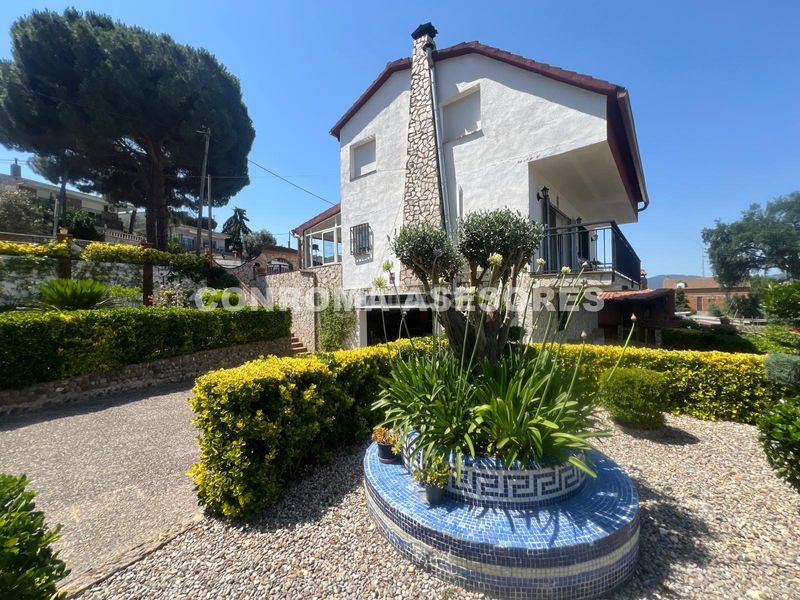 Foto 4370b98c-fa1c-41b1-8609-d3123908af44. Chalet en Mas Mora-Sant Daniel Tordera