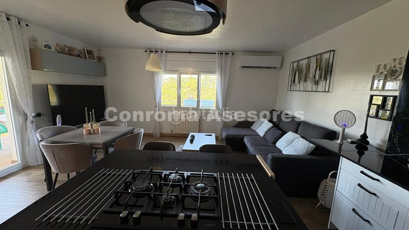 Foto 4c4eecdf-7194-437f-a79b-b83aa047698a. Miete chalet mit heizung parking pool in Lloret Residencial - Montlloret Lloret de Mar