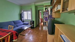 Pis  De vicenta parra. Zona madrid vende exterior  2 hab   luminoso