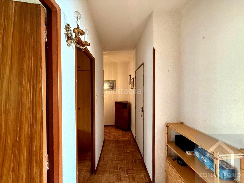 Foto 4fb7c33e-1b64-4592-bf4c-5432f9425940. Piso zona real estate, vende en exclusiva espectacular piso séptima planta muy luminoso en Madrid