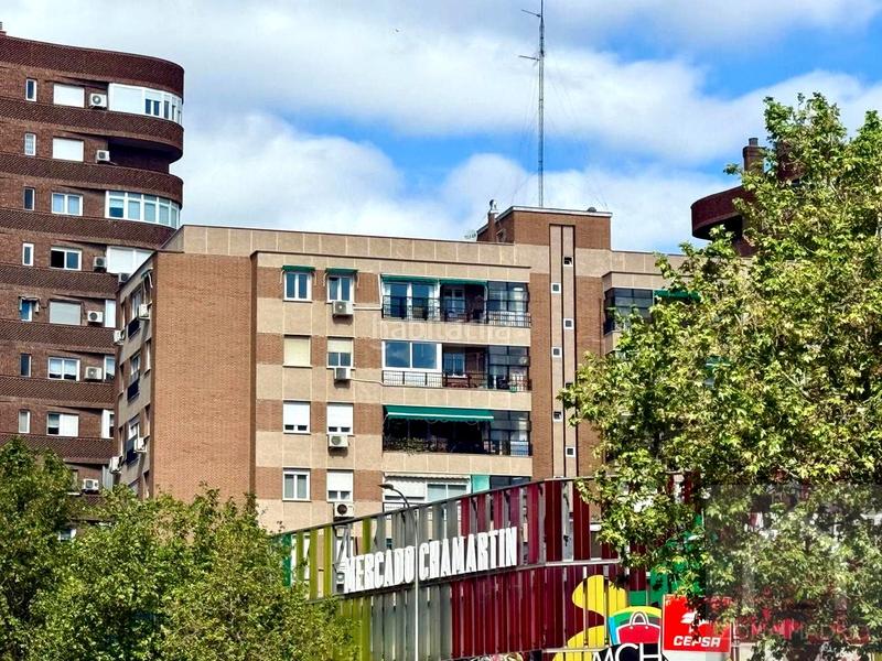 Foto 83c941d1-2da0-43e0-8ce4-0b91f04c386b. Piso zona real estate, vende en exclusiva espectacular piso séptima planta muy luminoso en Madrid