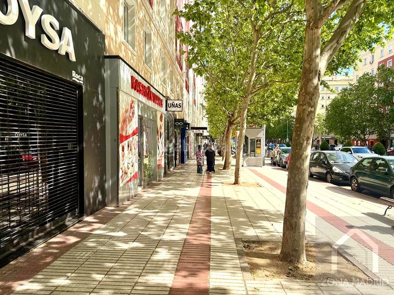 Foto a63f34f5-961d-4c0e-a7ab-b0d7376f34dd. Piso zona real estate, vende en exclusiva espectacular piso séptima planta muy luminoso en Madrid