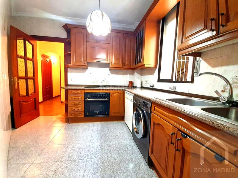 Foto 296bf47e-87cd-41dc-9666-55775b8d1acb. Etagenwohnung mit heizung in Chopera Madrid