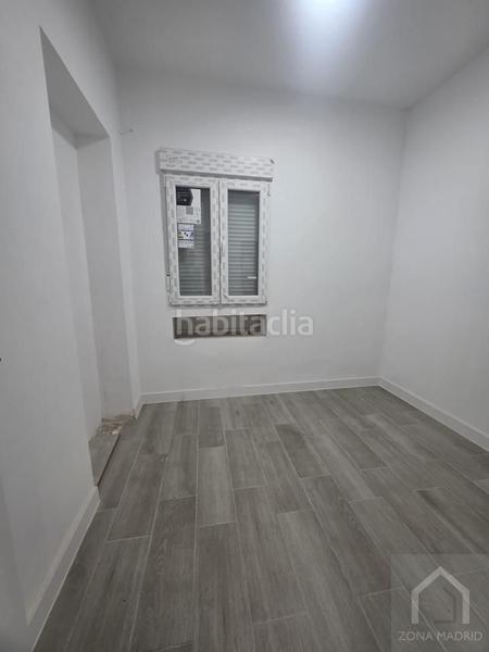 Foto 0d9ed156-9351-4dbd-8047-32d0ddf4b0f1. Rez-de-chaussée dans Palomeras Bajas Madrid