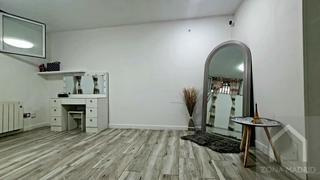 Planta baixa  Sierra de pineda. Zona madrid vallecas, vende piso de tres dormitorios, reformado,