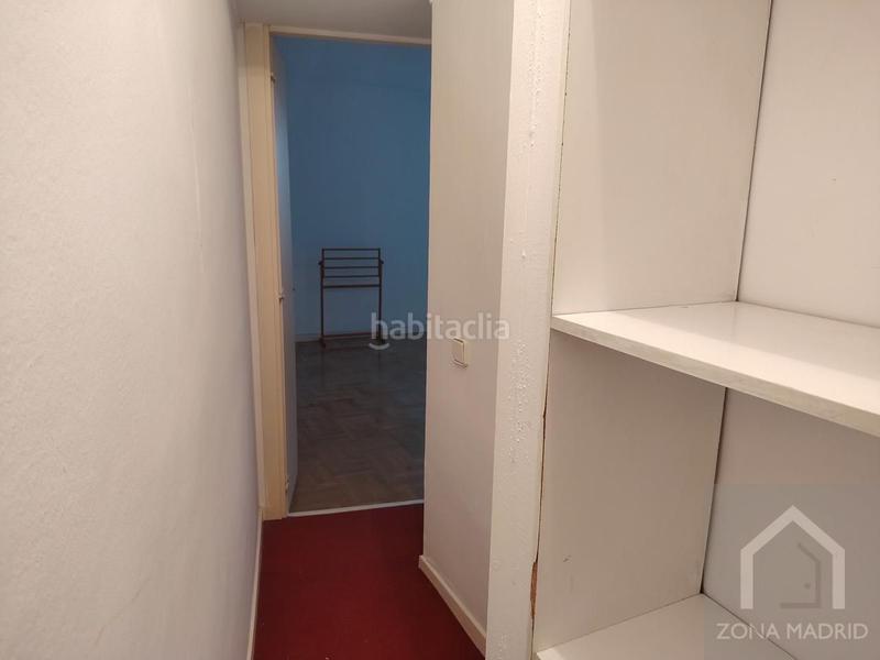 Foto f70a183f-7428-481f-9468-b6f7982cf7c3. Location appartement avec parking dans Jerónimos Madrid