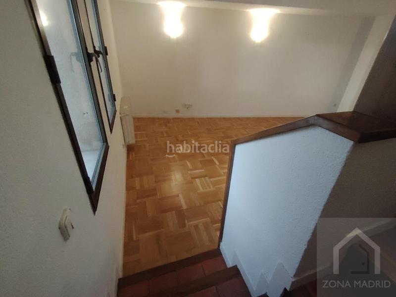 Foto d80c3045-7f26-4e52-b8eb-10fab0eaff0e. Rent flat with parking in Jerónimos Madrid