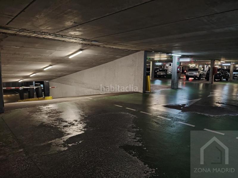 Foto 8cab3277-1d20-4218-863e-b73c24fc8f04. Location parking voiture dans Lista Madrid