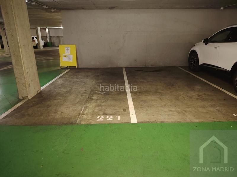 Foto a6e70813-fbb0-4003-a399-9ad0c52757c9. Location parking voiture dans Lista Madrid