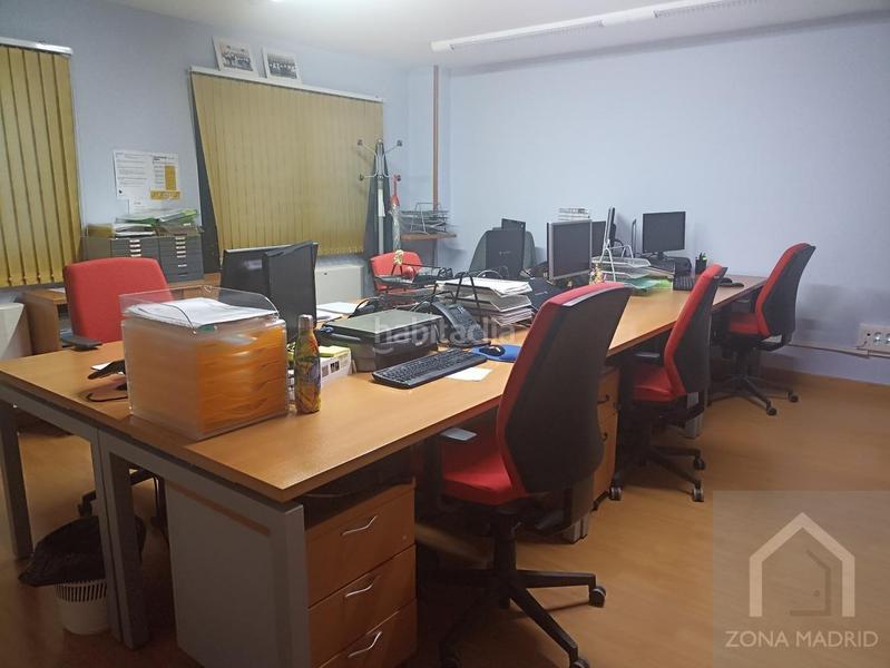 Foto 15f9d4a8-b6ba-47f0-a278-00eaf7418c5b. Building in San Diego Madrid