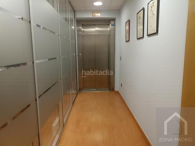 Foto 3f02f9d7-2c86-4069-92ef-cd4d55dbd7de. Building in San Diego Madrid