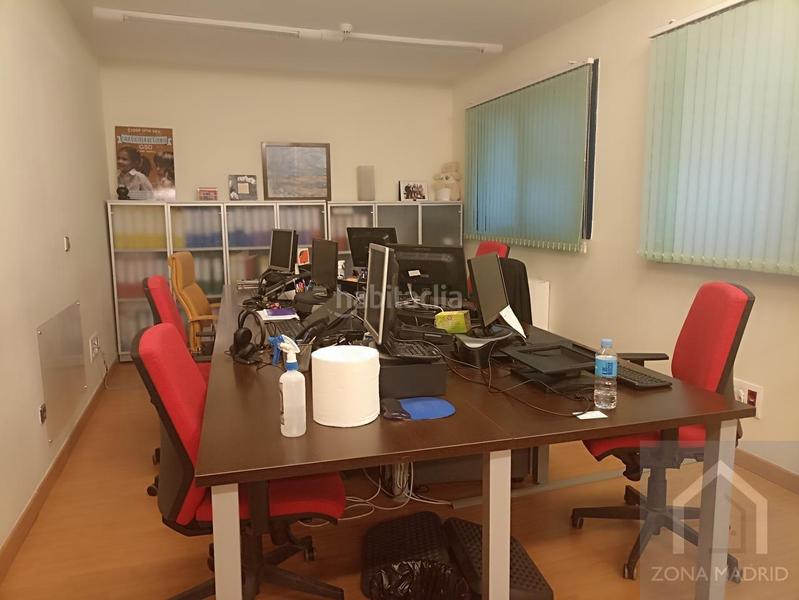 Foto 47ed17c9-fdc7-4384-94bd-0d4d7b5227dc. Building in San Diego Madrid