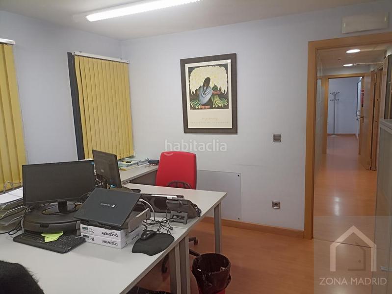 Foto 64d2ff4c-c9a9-4ecc-ae72-938554956a3c. Building in San Diego Madrid