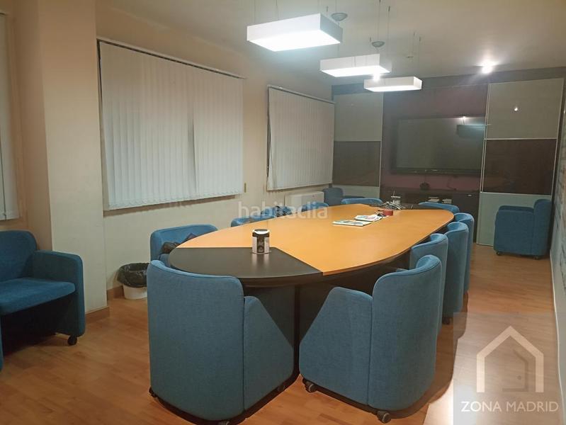 Foto 83450cf0-7a10-47b4-8842-5dc19bc05d9c. Building in San Diego Madrid