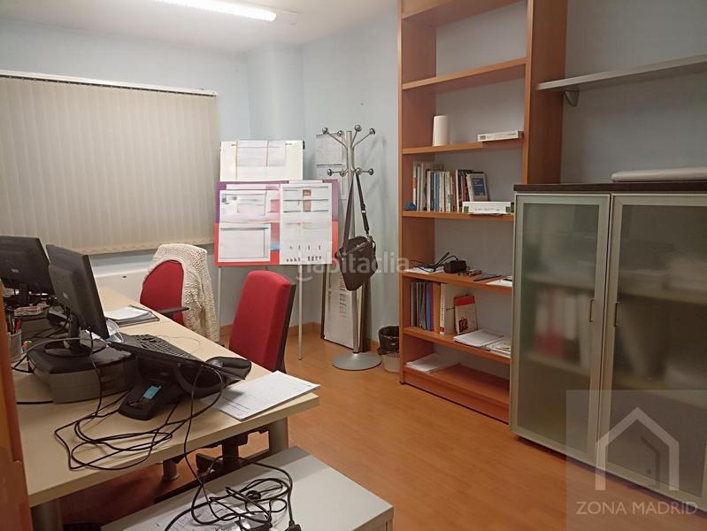 Foto d4fb9c13-828a-4145-9382-87ee4d6e7124. Building in San Diego Madrid