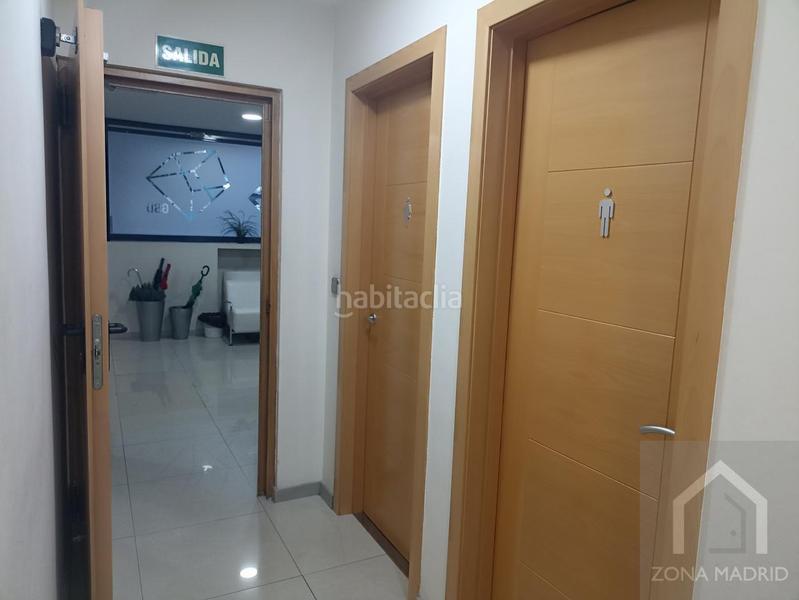 Foto dd3f5d04-2a9c-41fb-a3a5-013b7c3d9073. Building in San Diego Madrid