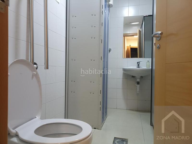 Foto fb529761-4c44-4b5f-b129-e83b9877103b. Building in San Diego Madrid