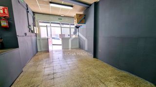 Local Comercial  De san valeriano. Zona madrid reai estate vende local de 100m2