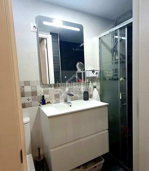 Casa zona vallecas, vende en exclusiva casachalet reformado. en Madrid - Imagen 28