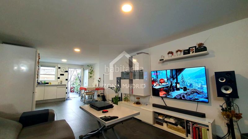 Casa zona vallecas, vende en exclusiva casachalet reformado. en Madrid - Imagen 5