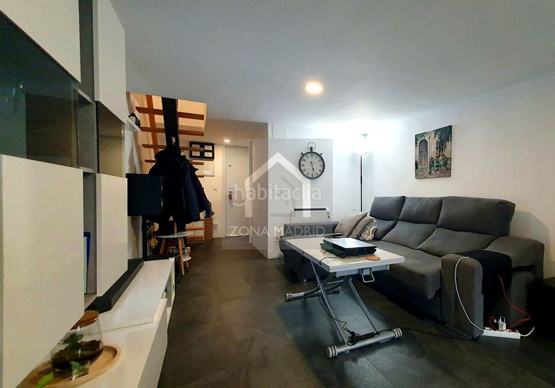 Casa zona vallecas, vende en exclusiva casachalet reformado. en Madrid - Imagen 9